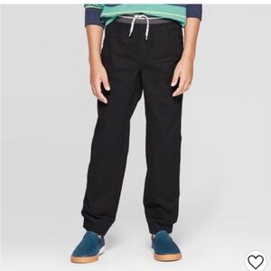 Cat & Jack Boys Black Stretch Pull on jogger size 18 Husky